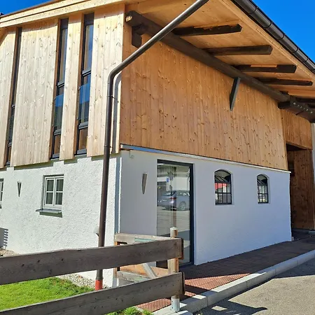 Neu! Im Lueftlmalereck, Hennalahaus * Oberammergau