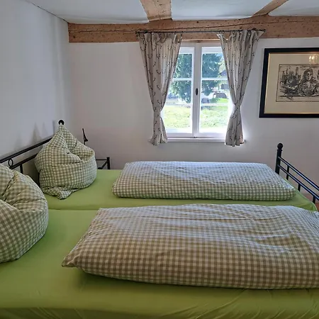 Lejlighed Neu! Im Lueftlmalereck, Hennalahaus *