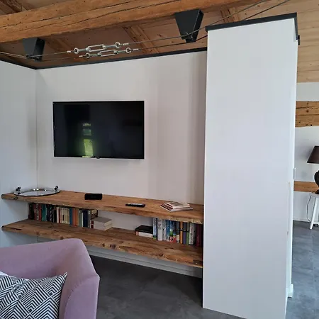 Lejlighed Neu! Im Lueftlmalereck, Hennalahaus Oberammergau