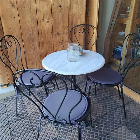 Neu! Im Lueftlmalereck, Hennalahaus Appartement